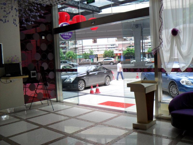 V8 Hotel - Xicun Cantón Exterior foto